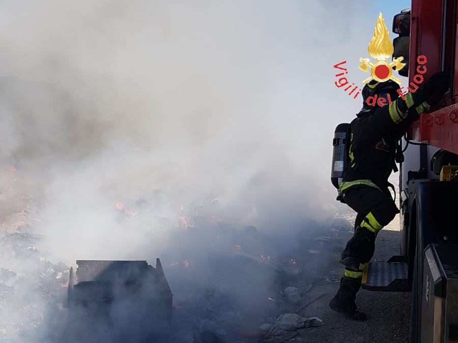 ceaf582e 32d7 41ab b816 da3314b90d66