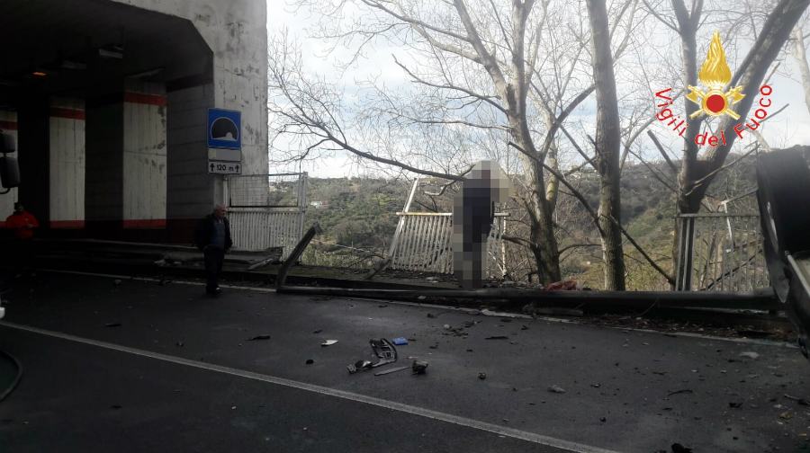 incidente tangenziale cz 02