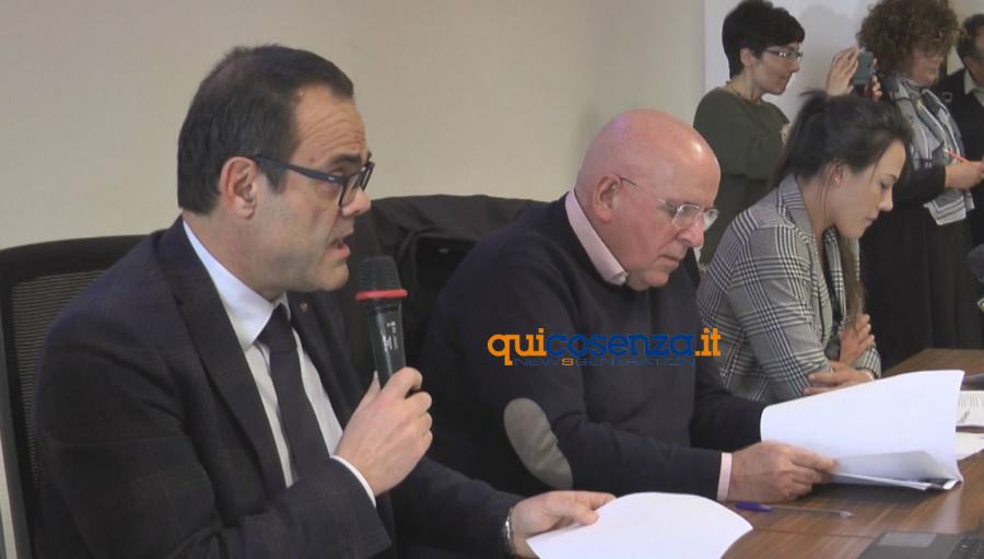 Statale 106, Musmanno e Oliverio incontrano i sindaci: "bisogna accelerare" 60 Oliverio e Musmanno 02
