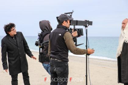 Vinicio Capossela lancia il videoclip girato a Riace luogo simbolo di accoglienza 53 foto povero cristo