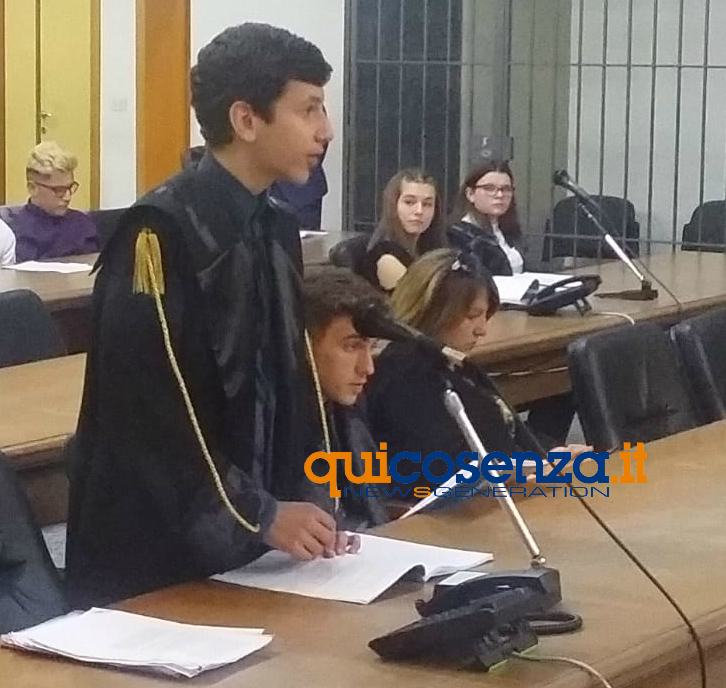 alunni san lucido tribunale paola 02