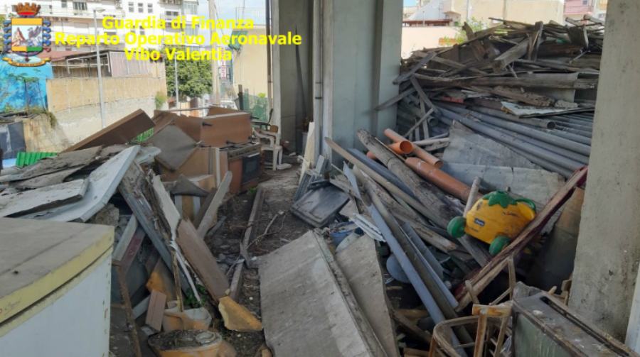 discarica abusiva Roan Reggio 01