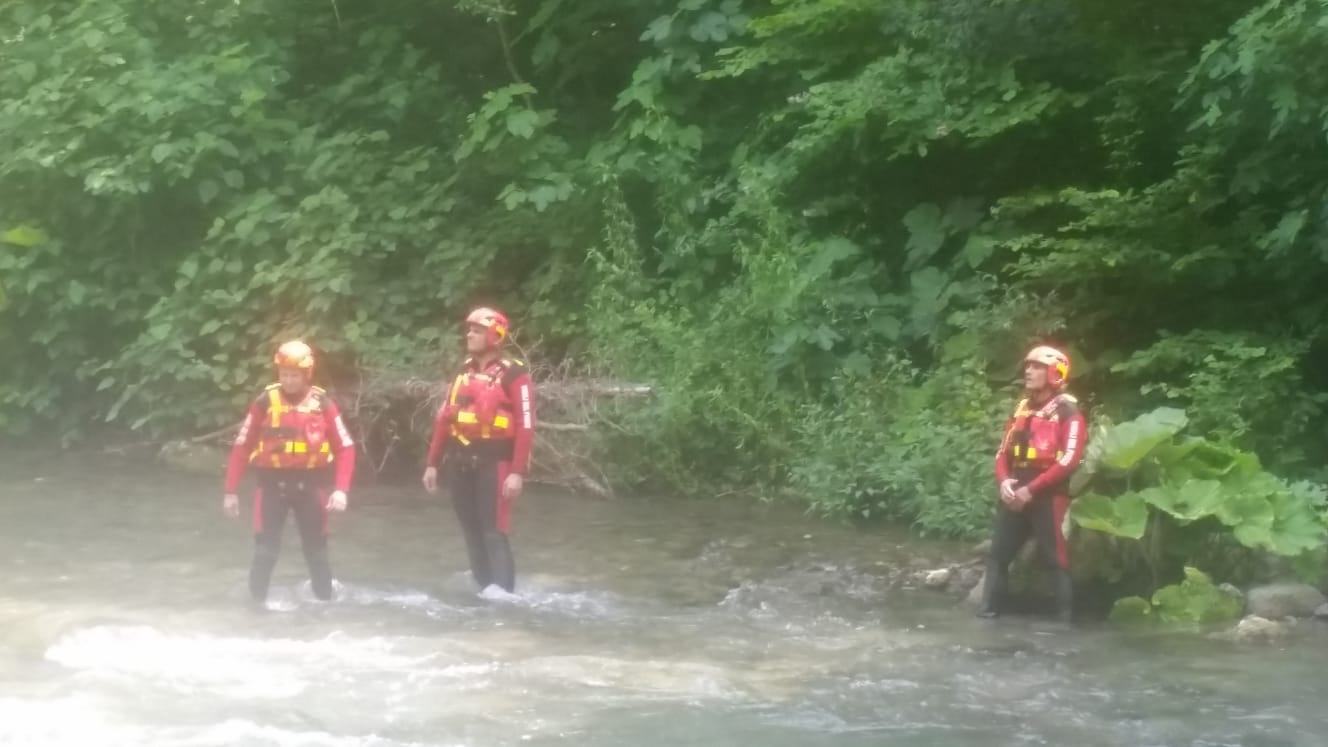 75b4b8f2 4dc3 4752 99ff 84c865a8618d