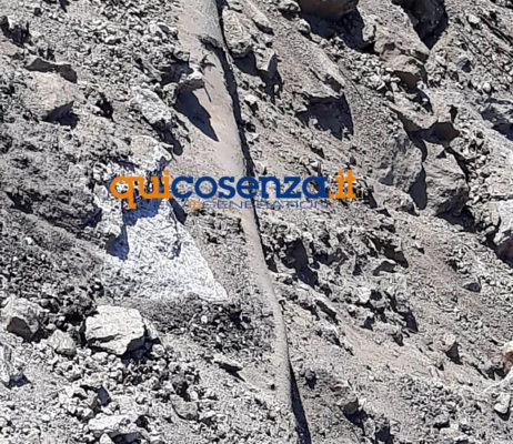 Rottura condotta. Anas:"non è colpa nostra. La Sorical: "invece si, c'è poco da smentire" 53 Rottura idrica2