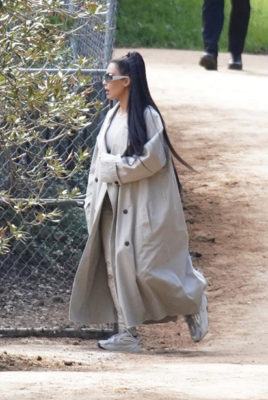 I cinque migliori outfit di Kim Kardashian del 2019 59 Sunday Service