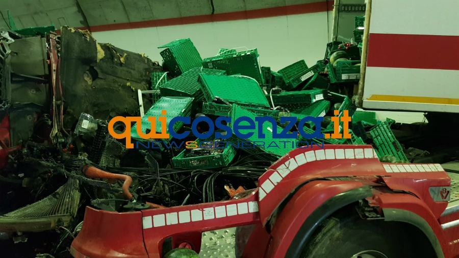 camion perde carico A2 03