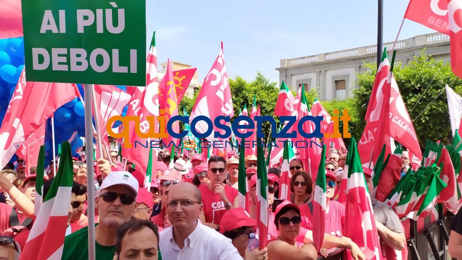 manifestazione Reggio 01