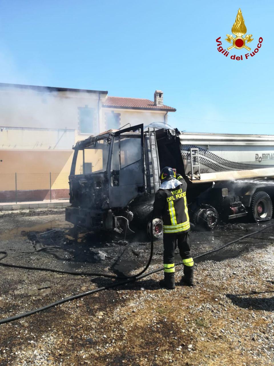 ad0c131d 1d73 4156 8c0a d7e214668c8f