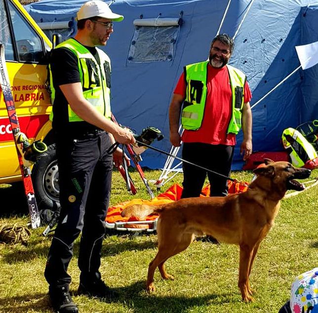unita cinofila soccorso alpino cal