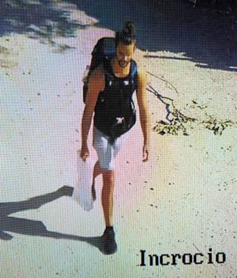 Simon Gautier, il turista francese disperso è stato ritrovato senza vita in un burrone 65 Scomparso1