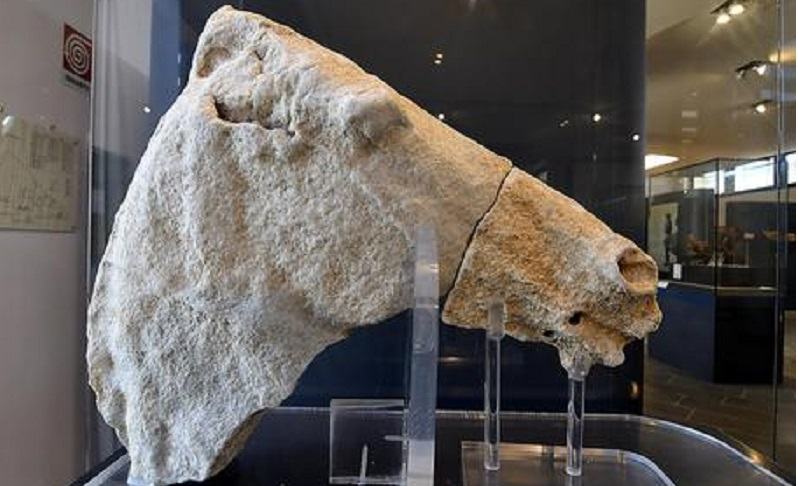 6803f3b054f0dd831724dec68b9e277e