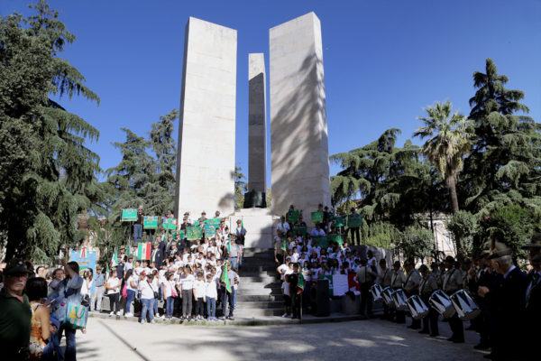 La carica delle penne nere. 5.000 alpini a Cosenza, Occhiuto "i loro valori sono fondamentali" 55 Alpini Cosenza 4