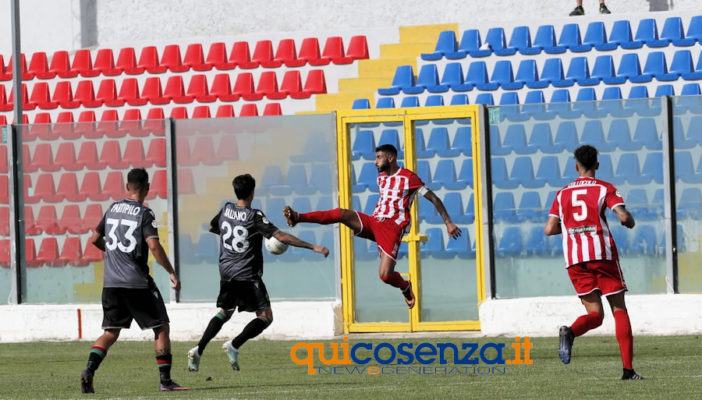 La Ternana sbanca Vibo e resta in vetta. Male il Rende alla terza sconfitta consecutiva 52 Rende Ternana2