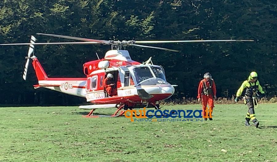 elicottero vigili del fuoco ricerche drago 62 03