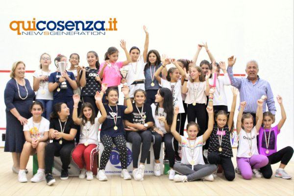 (FOTO) Rende, gli studenti dell'istituto "Pierre De Coubertin" a scuola di Squash 59 rogetto e torneo scolastico De Coubertin1