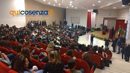 Noi violenza donne questura2