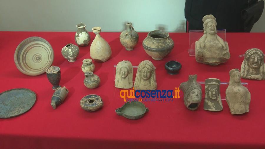 Operazione Achei reperti archeologici Crotone 05