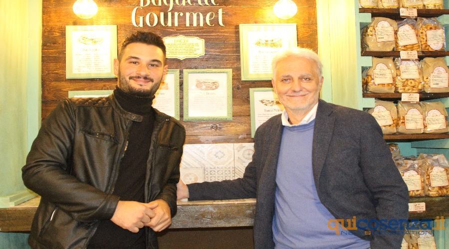Al Palazzetto di Casali si lavora al Murales in ricordo di Mario Gualtieri 60 hobbycolor201
