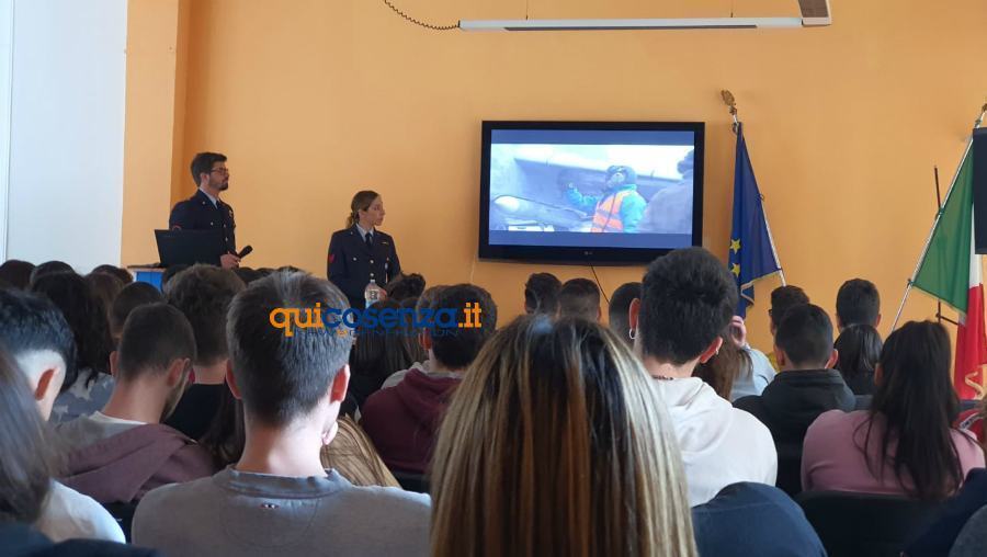 aeronautica nelle scuole 02