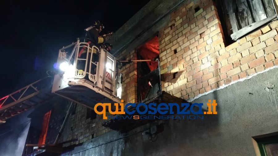 incendio abitazione Lazzaro 03