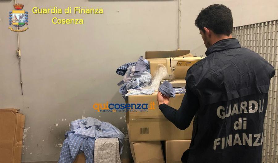 Cosenza: anzichè ricambi vendeva mascherine, la finanza accerta rincari del 3000% 54 Gdf cosenza mascherina 01