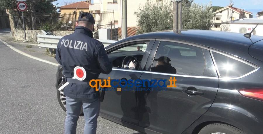 San Lucido, controlli in entrata e uscita dopo l'ordinanza di chiusura - FOTO 57 controlli san lucido coronavirus 067