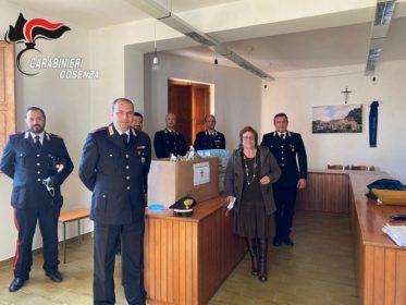 Emergenza coronavirus, a Diamante gesto solidale dei carabinieri per le famiglie in difficoltà 56 PHOTO 2020 04 07 20 03 37 2 1