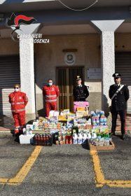 Solidarietà: i carabinieri di Guardia Piemontese consegnano pacchi dono alla CRI 54 PHOTO 2020 04 09 07 50 38