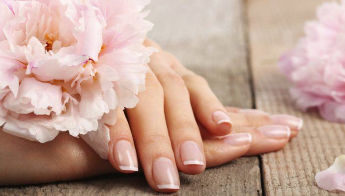 Consigli e rimedi per prenderci cura delle nostre mani in casa 54 mani perfette 1217