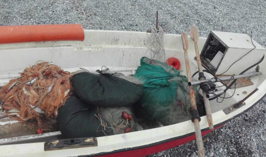 sequestro reti guardia costiera 1