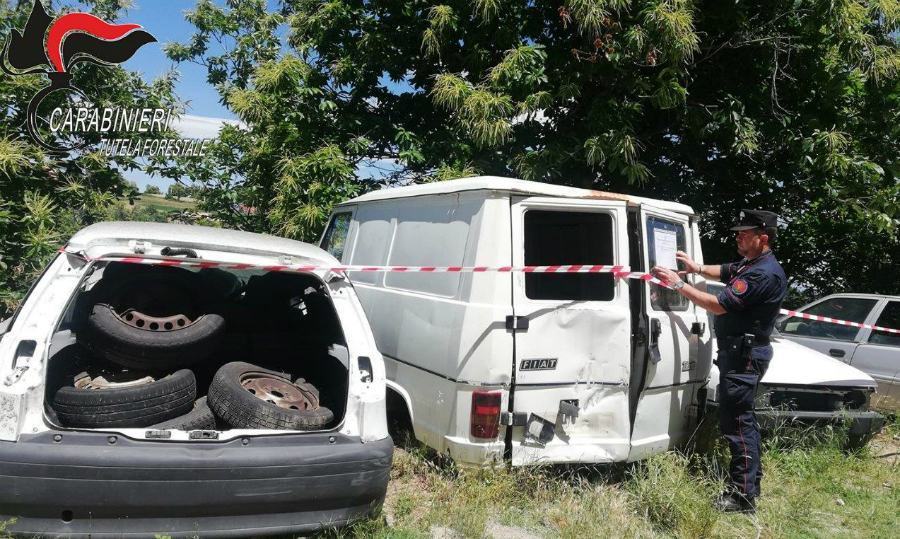 Acri, denunciato il proprietario di un fondo per gestione illecita di rifiuti 54 discarica 2 Acri
