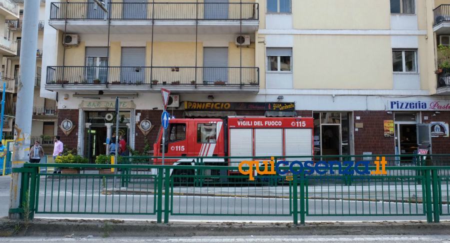 intervento vigili fuoco cosenza 02