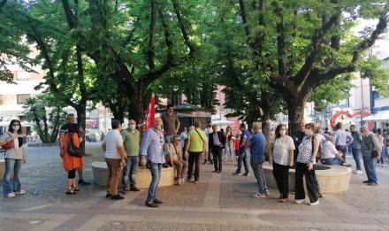 “Priorità alla Scuola”, manifestazione anche a Cosenza 57 manifestazione scuola cosenza 01