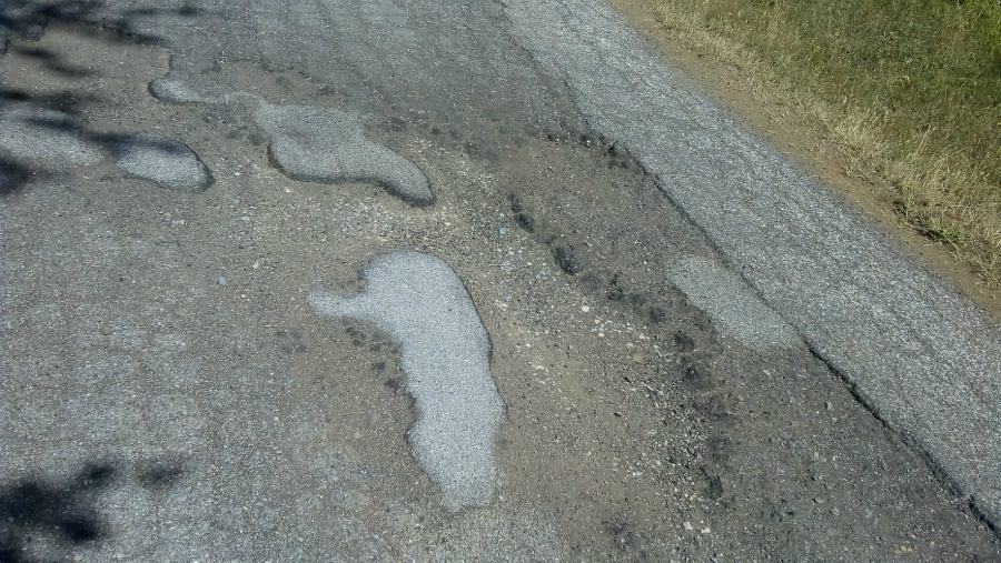 SP 5 Cellara verso Sila buche manto stradale