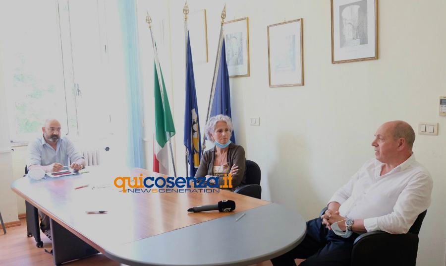 Coronavirus: focolaio a Cosenza oltre 100 tamponi eseguiti. Sierologico non è attendibile 56 conferenza milito marino bettelini asp cosenza