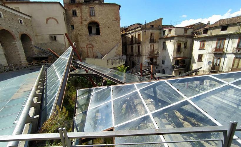 Piazzetta Toscano, restauratore Nava fa chiarezza: "Comune ha sospeso i lavori. Profonda indignazione" 60 piazzetta Toscano9
