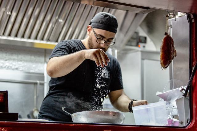 Riparte la “IV Edizione del Festival Internazionale dello Street Food”: 3 tappa a Praia a Mare 60 street food 3