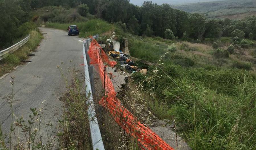 Emergenza viabilità, appello ad Anas e Città metropolitana: «la situazione è drammatica» 56 strade reggino viabilita 02