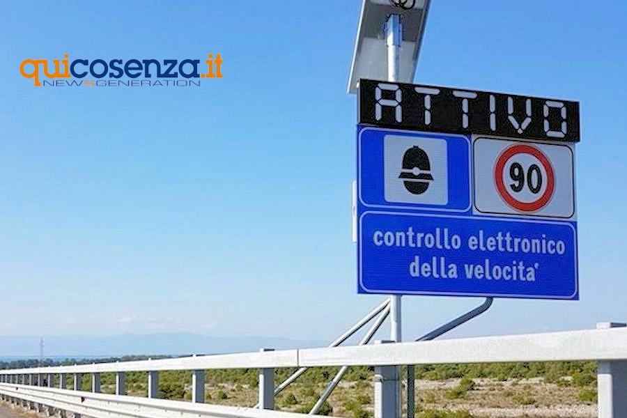 codice strada vietato biciclette auto strade