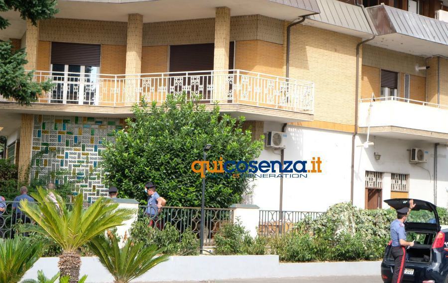 Rende, tragico incidente sul lavoro. Muore un operaio colpito da un montacarichi 63 Morte operaio Rende via Marconi 03