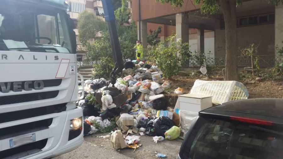 Cosenza, ripulita l'area di Vaglio Lise. Appello ai cittadini: "non abbandonate rifiuti" 60 bonifica rifiuti Vaglio lise cosenza 01