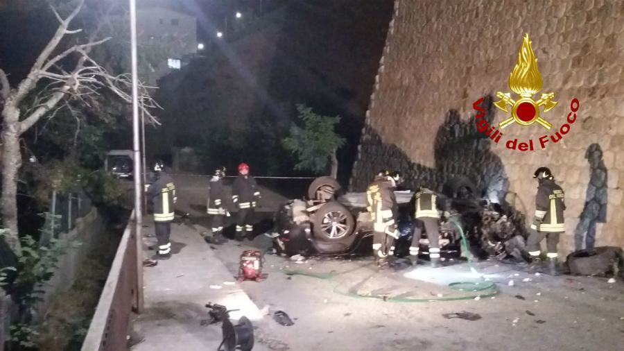 Tragico incidente a San Giovanni in Fiore, sindaco: "domenica triste per tutti noi" 57 incidente san giovanni in fiore 02