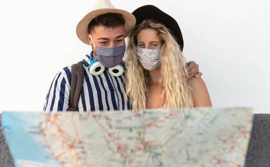 "Riaprire l'Italia con la patente di immunità". La proposta delle Regioni 54 turismo covid