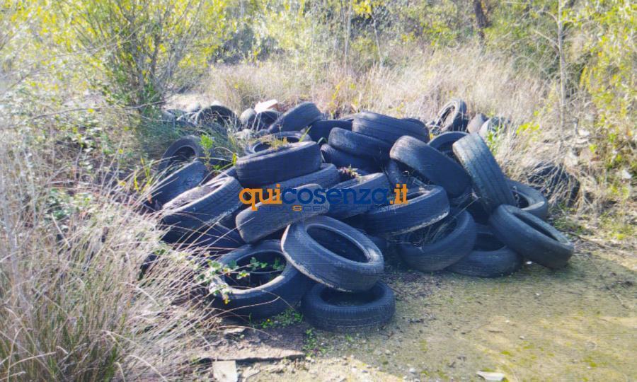 area viale magna graecia sequestro polizia prov 06