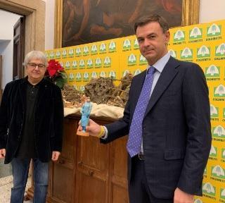 Natale, l’infermiera il nuovo personaggio del Presepe 2020 56 Infermiera presepe