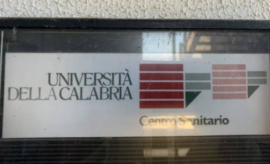 Covid, a breve un nuovo laboratorio per processare i tamponi all'Unical 54 centro sanitario unical universita calabria 01
