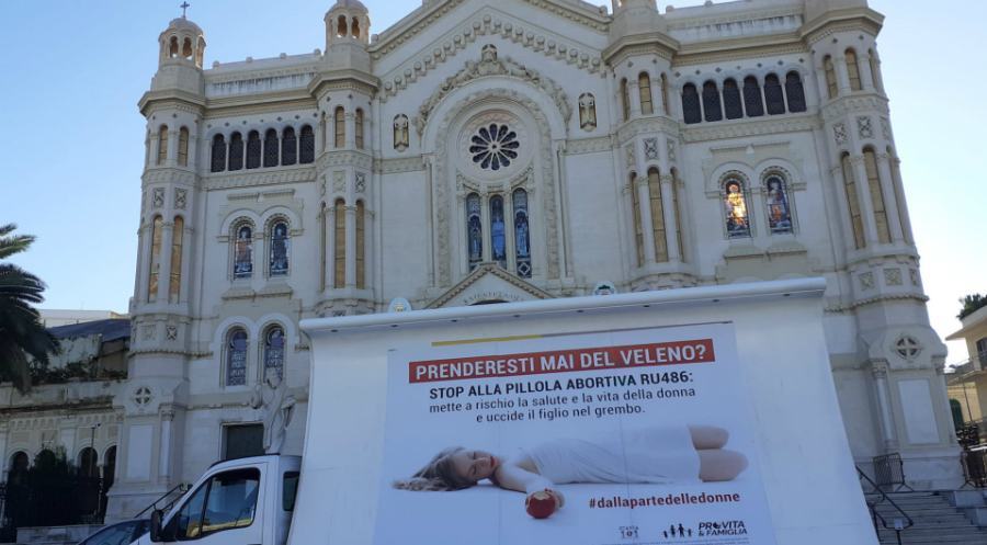 manifesti pro vita e famiglia 02