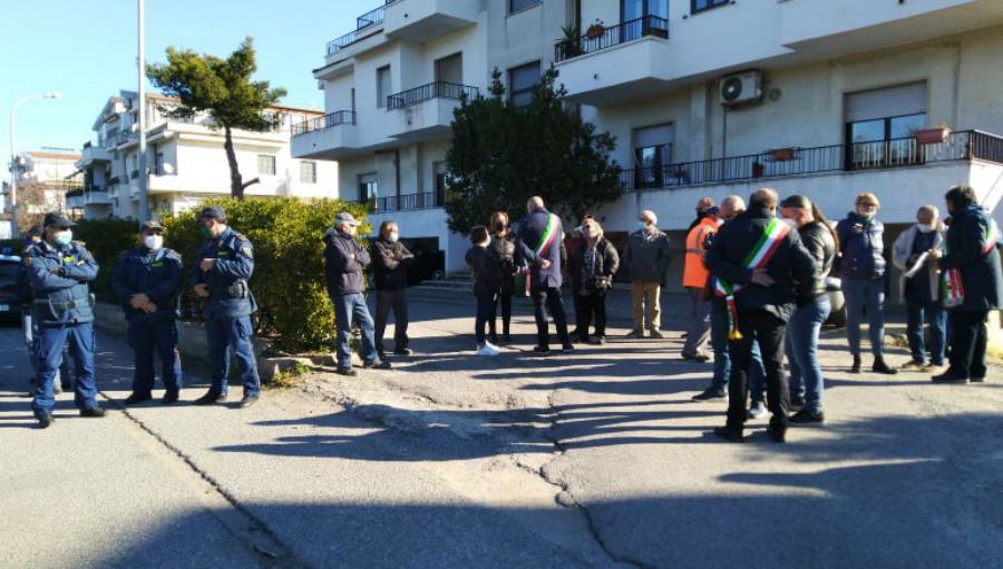 protesta amendolara sindaci LSU LPU 02