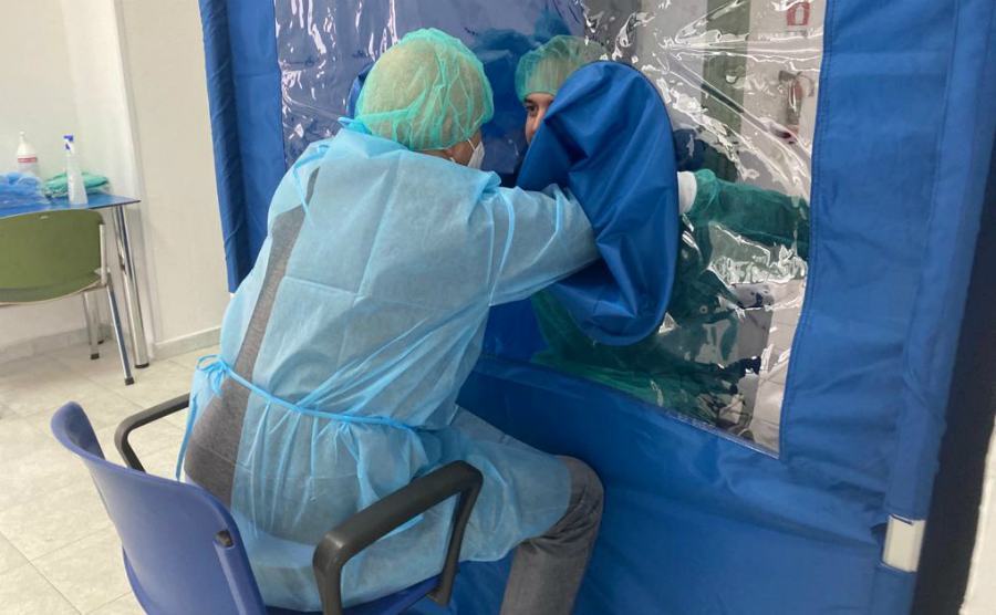 Covid e umanità, a Cosenza arriva la "stanza degli abbracci" 60 stanza abbracci madonna catena 04