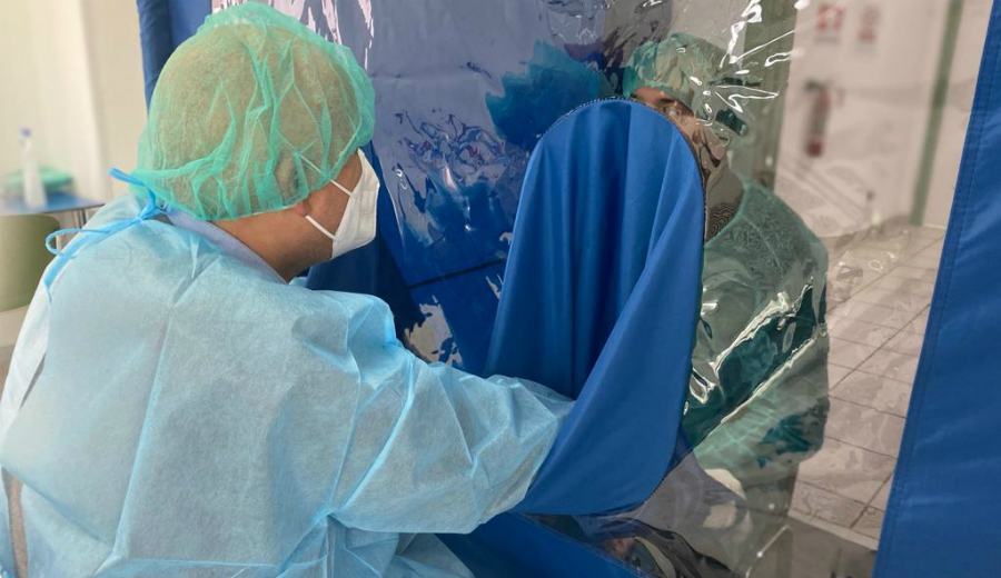 Covid e umanità, a Cosenza arriva la "stanza degli abbracci" 61 stanza abbracci madonna catena 05